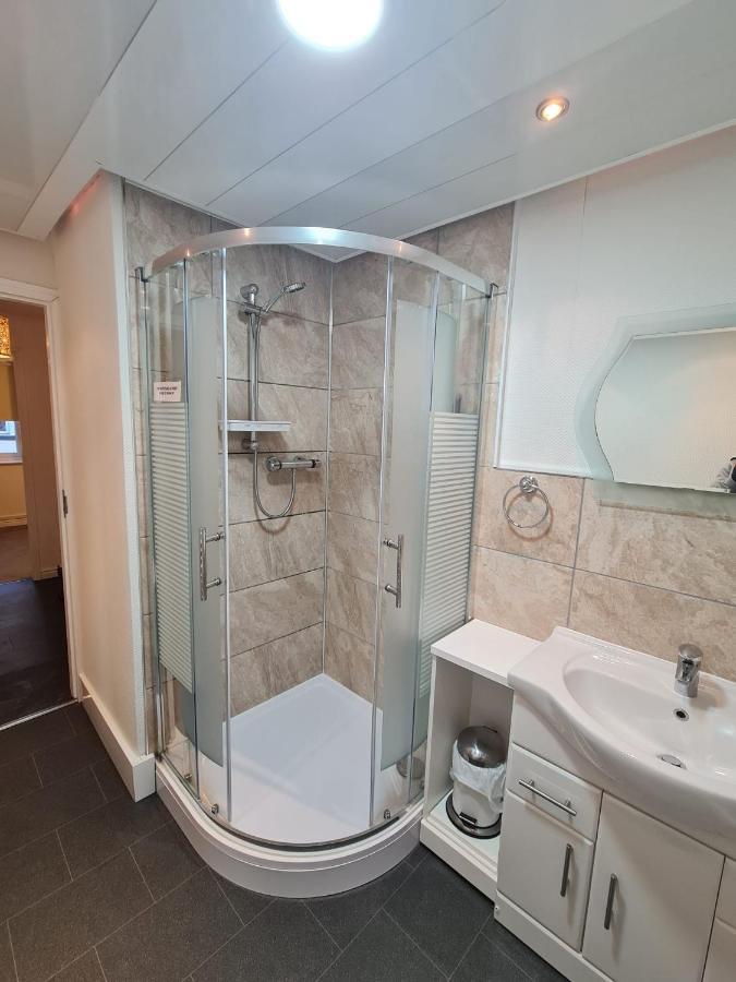 3 Bedroom Apartment In Ulverston Cumbria Bagian luar foto